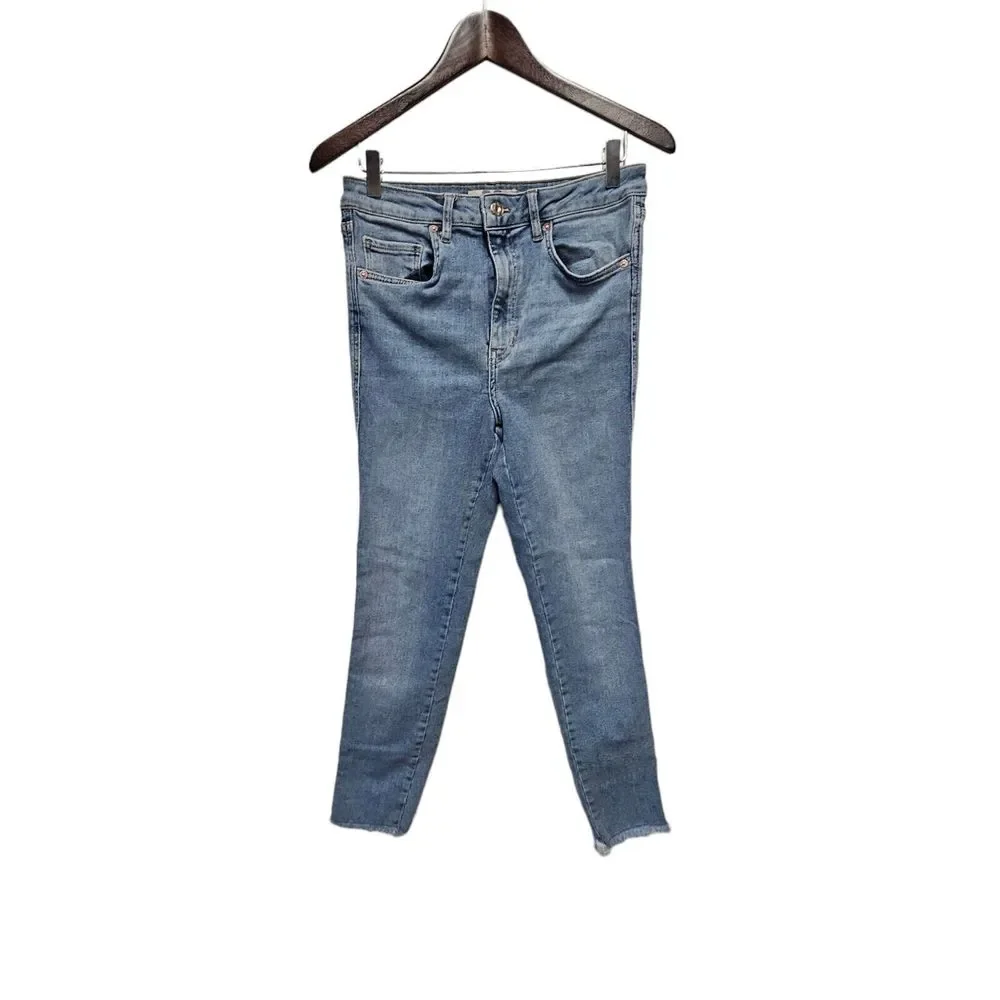 ✨‎ We The Free by Free People Cropped Skinny Jeans – Size 30 ✨